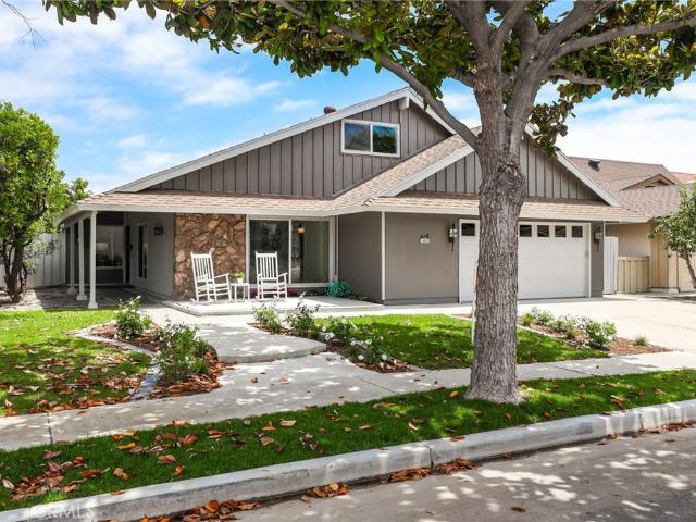 House for sale in Tustin, California