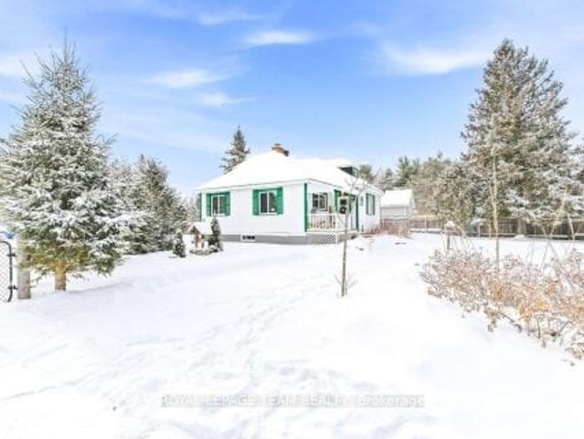 House for sale in Renfrew, Ontario