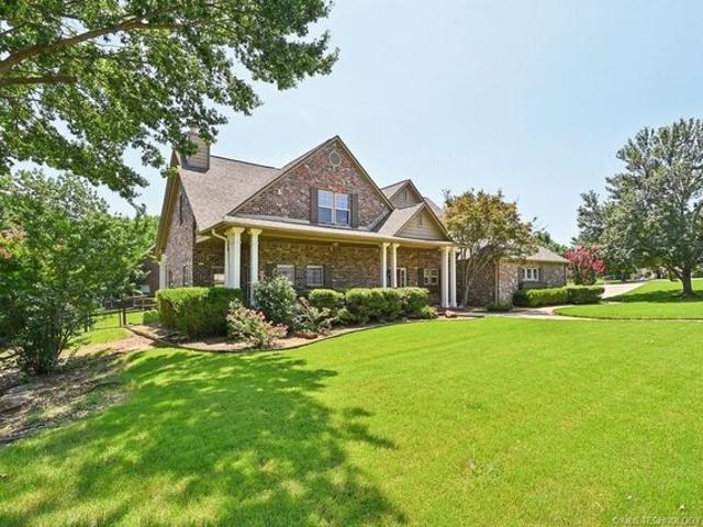 House for sale in Bixby, Oklahoma