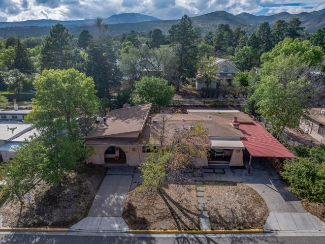 House for sale in Western Area, Los Alamos