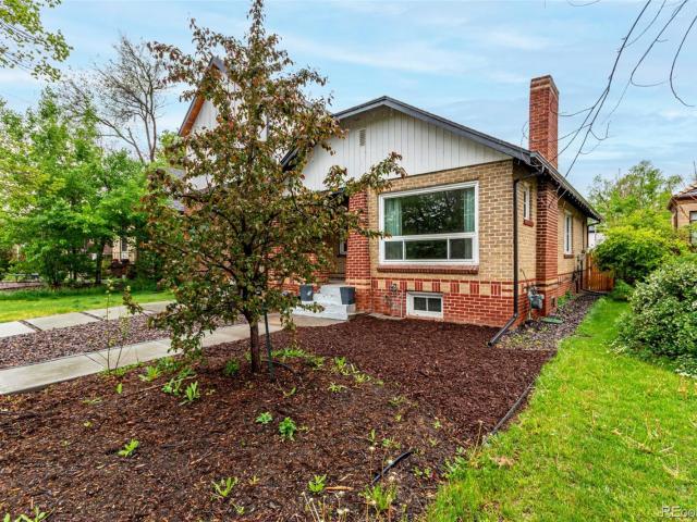 Townhouse for sale in Denver, Colorado