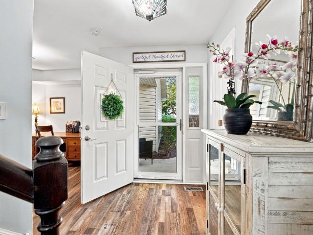 Condo for sale in Batavia, Illinois