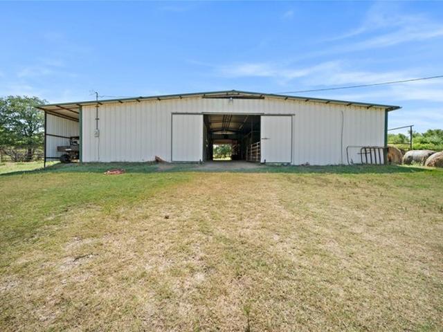 House for sale in Scurry, Kaufman County