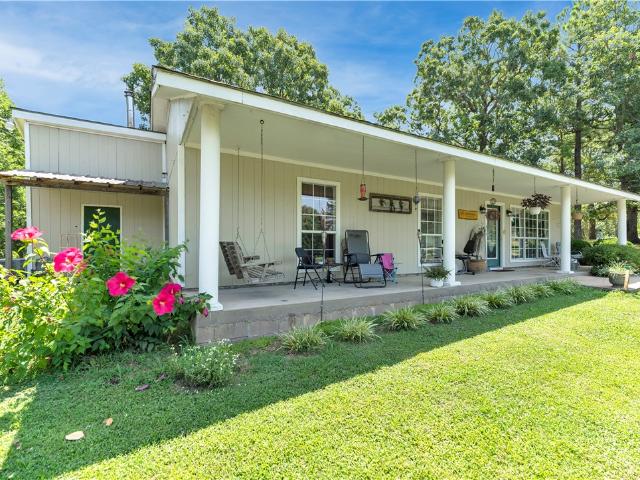 House for sale in Ark