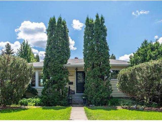 House for sale in Wedgewood, Alberta