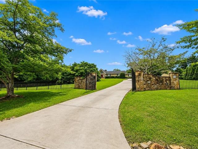 House for sale in Grayson, Georgia