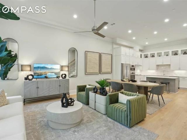 Townhouse for sale in Plano