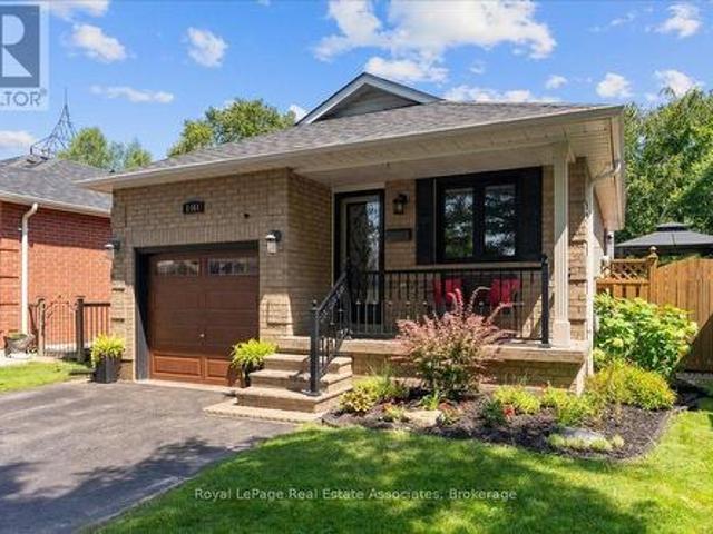House for sale in Centennial, Oshawa