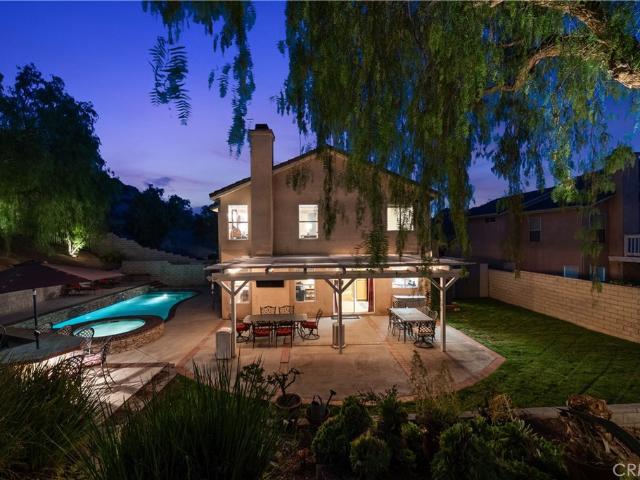 House for sale in Santa Clarita, Los Angeles County