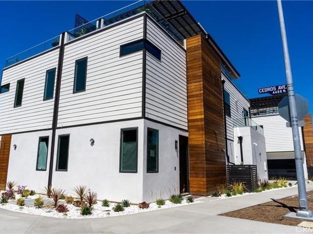 House for sale in Sherman Oaks Neighborhood Council District, Los Angeles