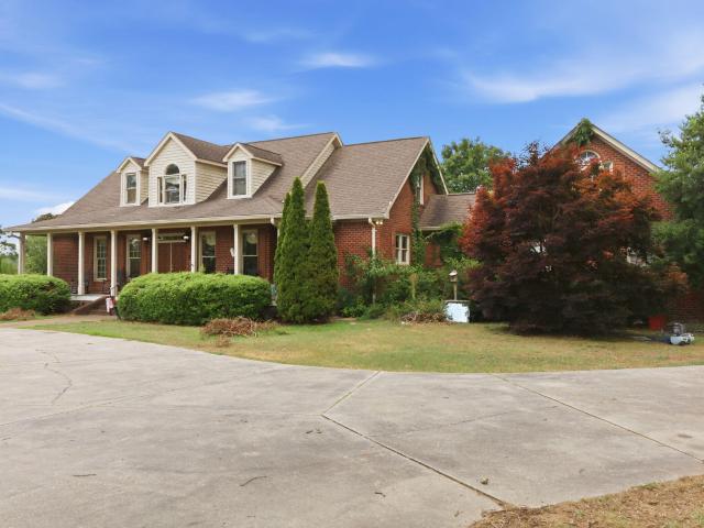 House for sale in Bunnlevel, North Carolina