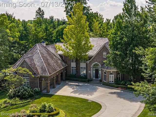 House for sale in Bloomfield Hills, Michigan