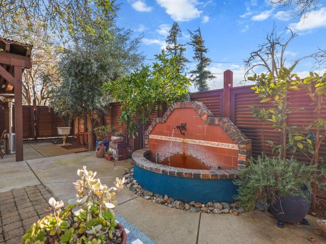 House for sale in Shasta, California
