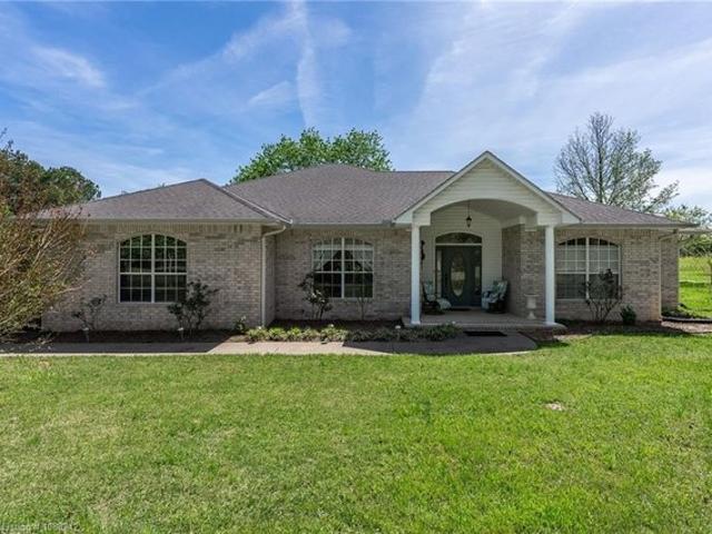 House for sale in Ark