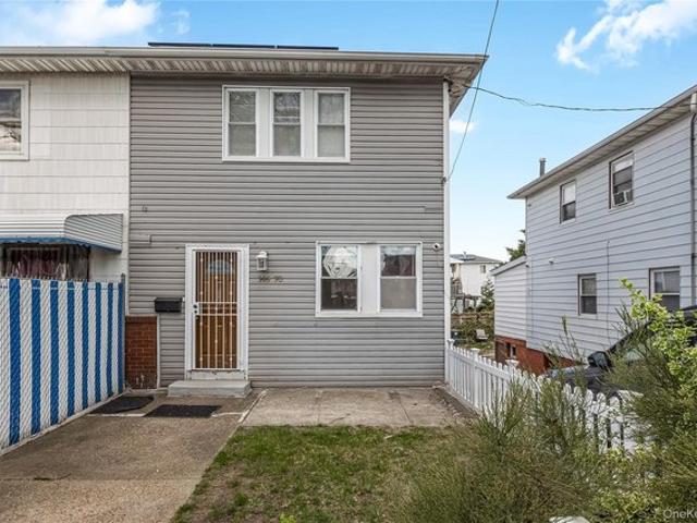 House for sale in Queens, Arverne