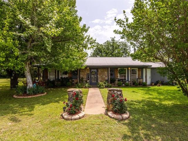 House for sale in Bosque, Texas
