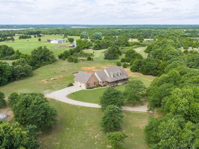 House for sale in Mcloud, Oklahoma