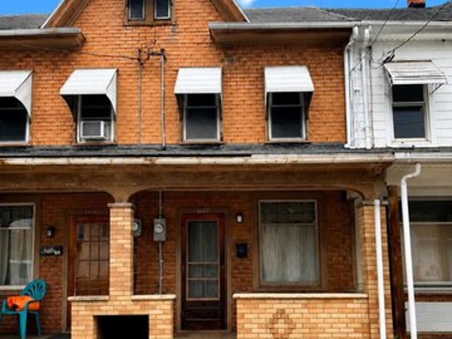 Townhouse for sale in Coal Township, Pennsylvania