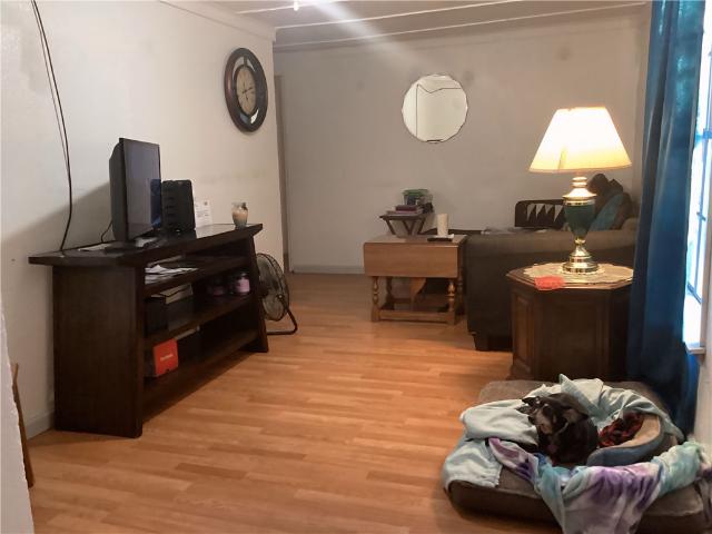 House for sale in Sinton