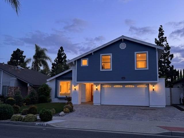 House for sale in Tustin, California