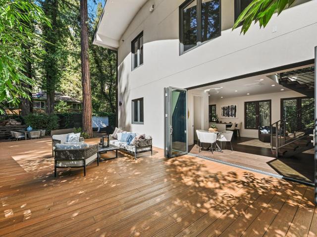 House for sale in Rio Nido, California