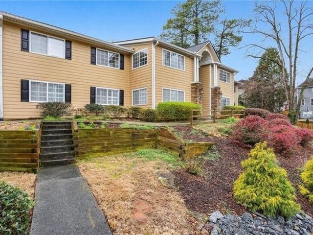 Condo for sale in Brookhaven, DeKalb County