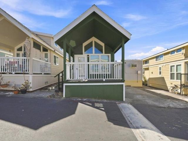 House for sale in San Leandro, California