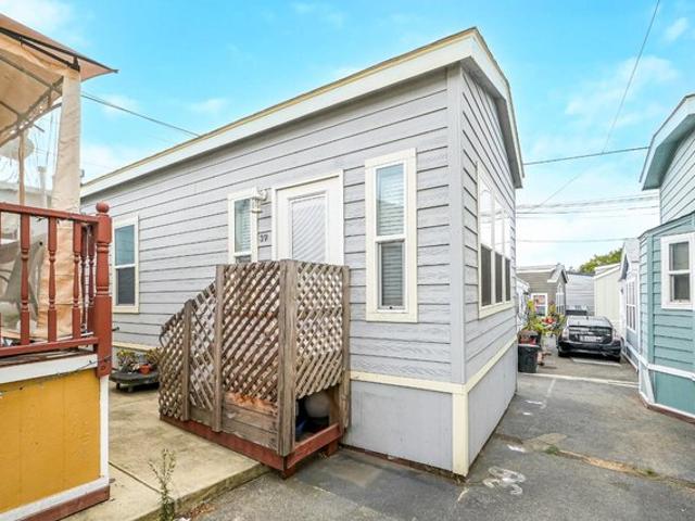 House for sale in San Leandro, California