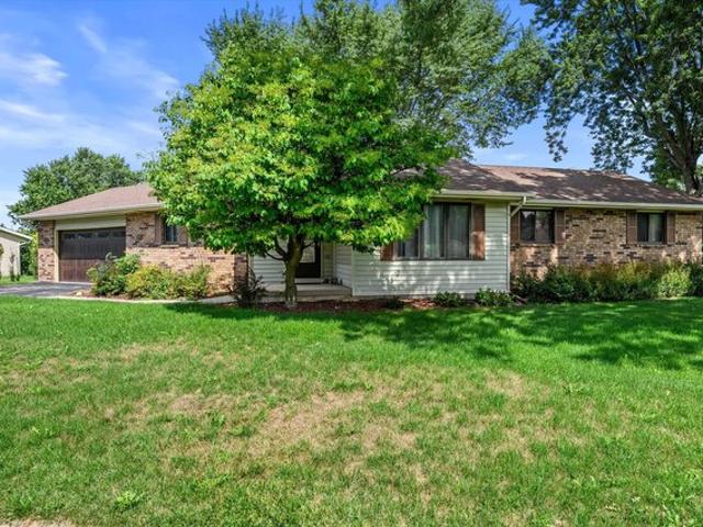 House for sale in Hartford, Wisconsin