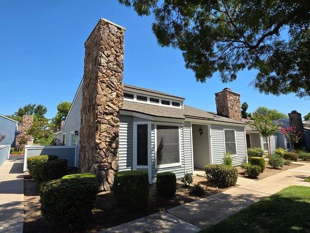 Townhouse for sale in Clovis, California