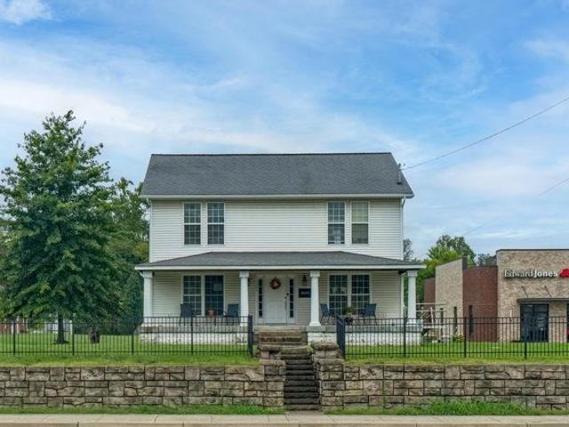 House for sale in Milton, West Virginia