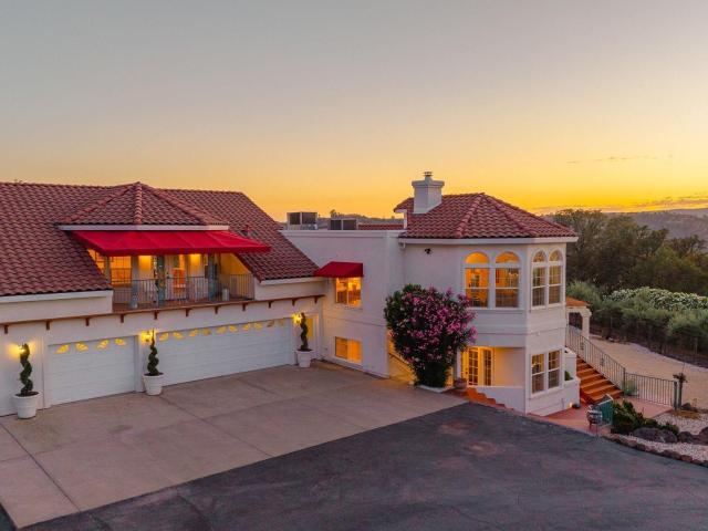 House for sale in Jamestown, California