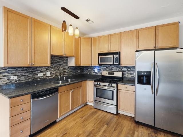 Condo for sale in Chicago Park, Illinois