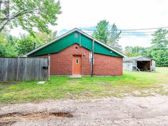 House for sale in Renfrew, Ontario