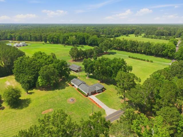 House for sale in Saint Stephen, South Carolina