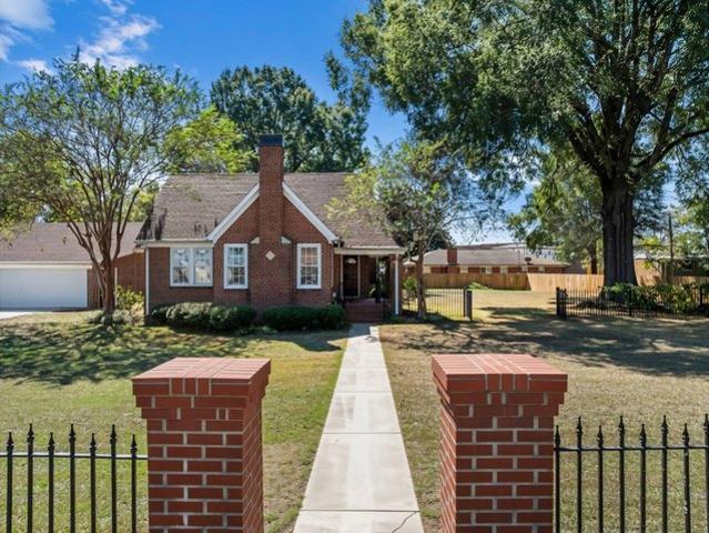 House for sale in Hamilton, Marion County
