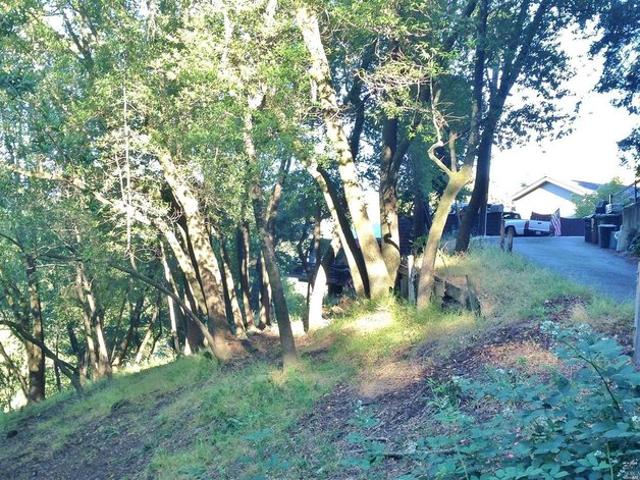 Land for sale in San Anselmo, Marin County