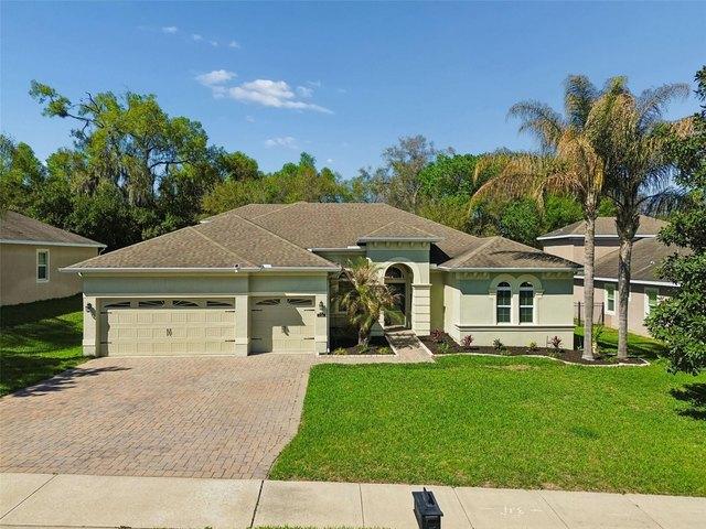 House for sale in Minneola, Florida