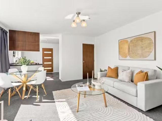 House for sale in Waltham, Linwood-Central-Heathcote Community