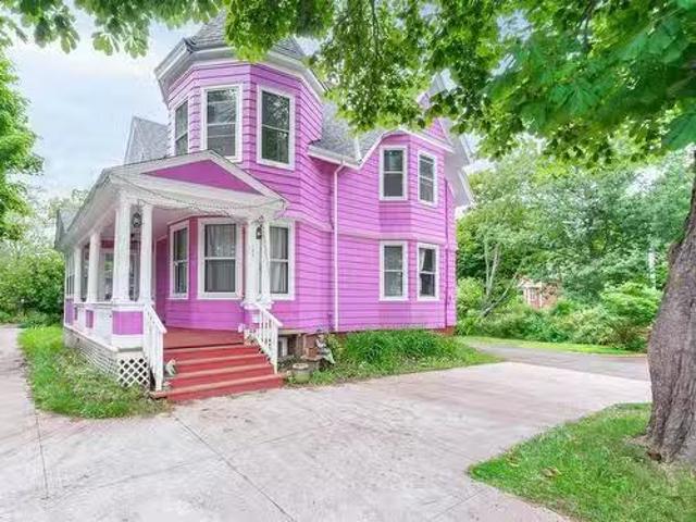 House for sale in Summerside, Prince County