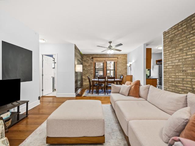 Condo for sale in Evanston, Illinois