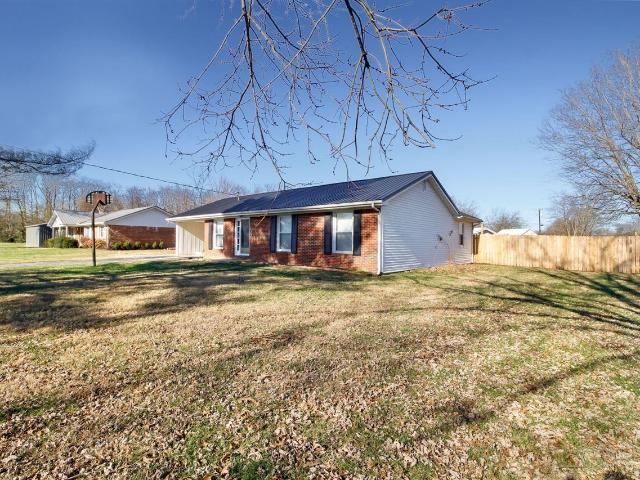 House for sale in Horse Cave, Kentucky