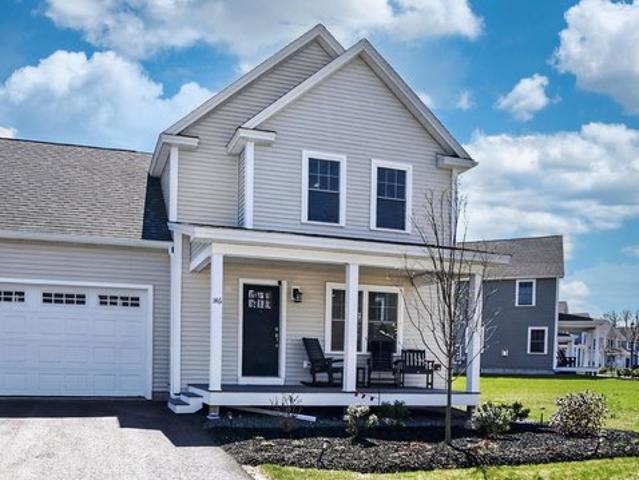 Townhouse for sale in Gorham, Maine