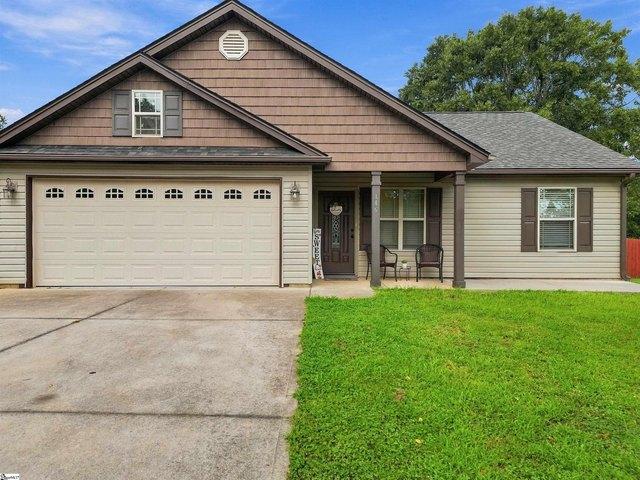 House for sale in Wellford, South Carolina