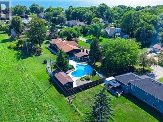 House for sale in Essex, Ontario