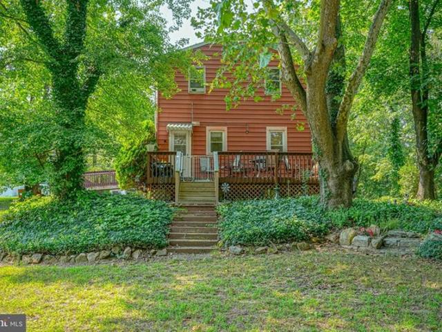 House for sale in Mount Royal, New Jersey