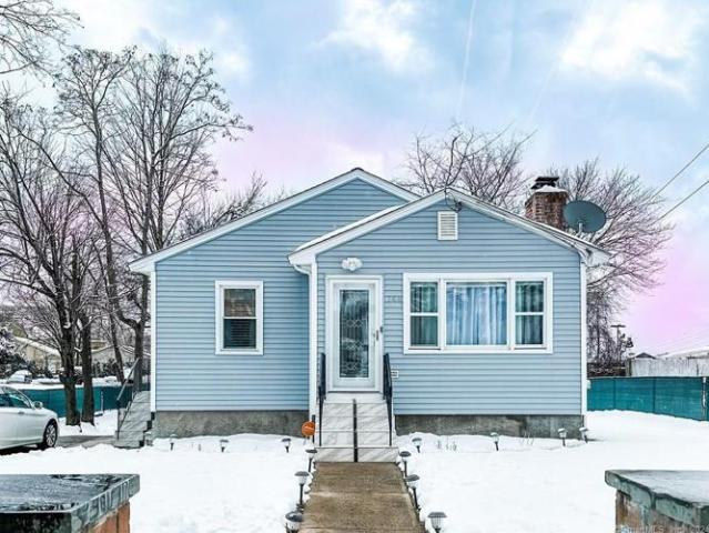 House for sale in Bridgeport, Connecticut
