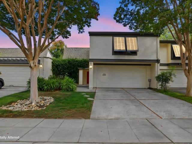 Townhouse for sale in Palo Alto, California