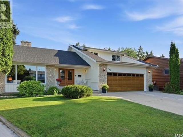 House for sale in Saskatoon, Saskatchewan