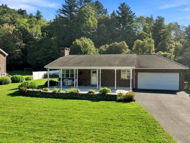 House for sale in Hampden, Massachusetts
